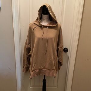 Comfort-Blend Hooded Sweatshirt in Camel